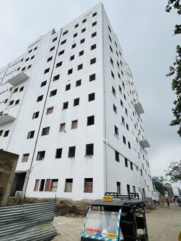 New multi-story hostel/academic block under construction